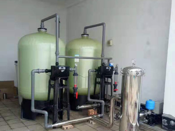 软化水设备软化水质过程
